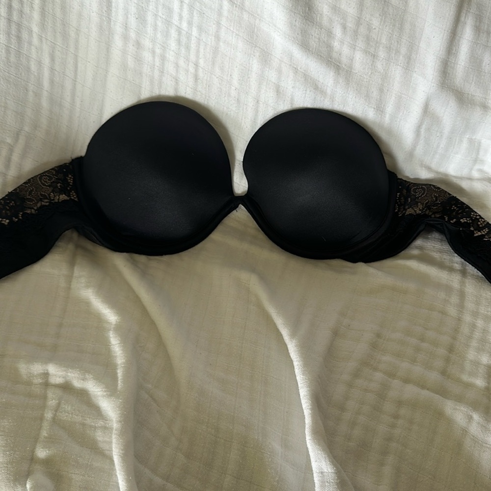 Maidenform Strapless Push Up Bra Size 34B